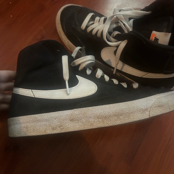 good used condition nike blazer - Picture 3 of 3